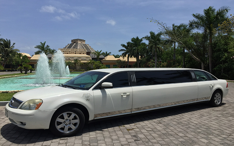 Ford 500 Limousine Limo Caribe